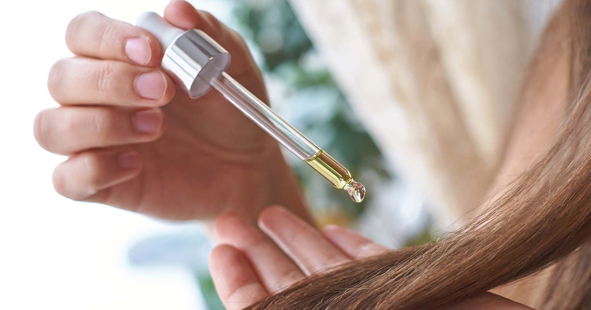 Castor oil for hair: benefits, uses & side effects - dr.vegan